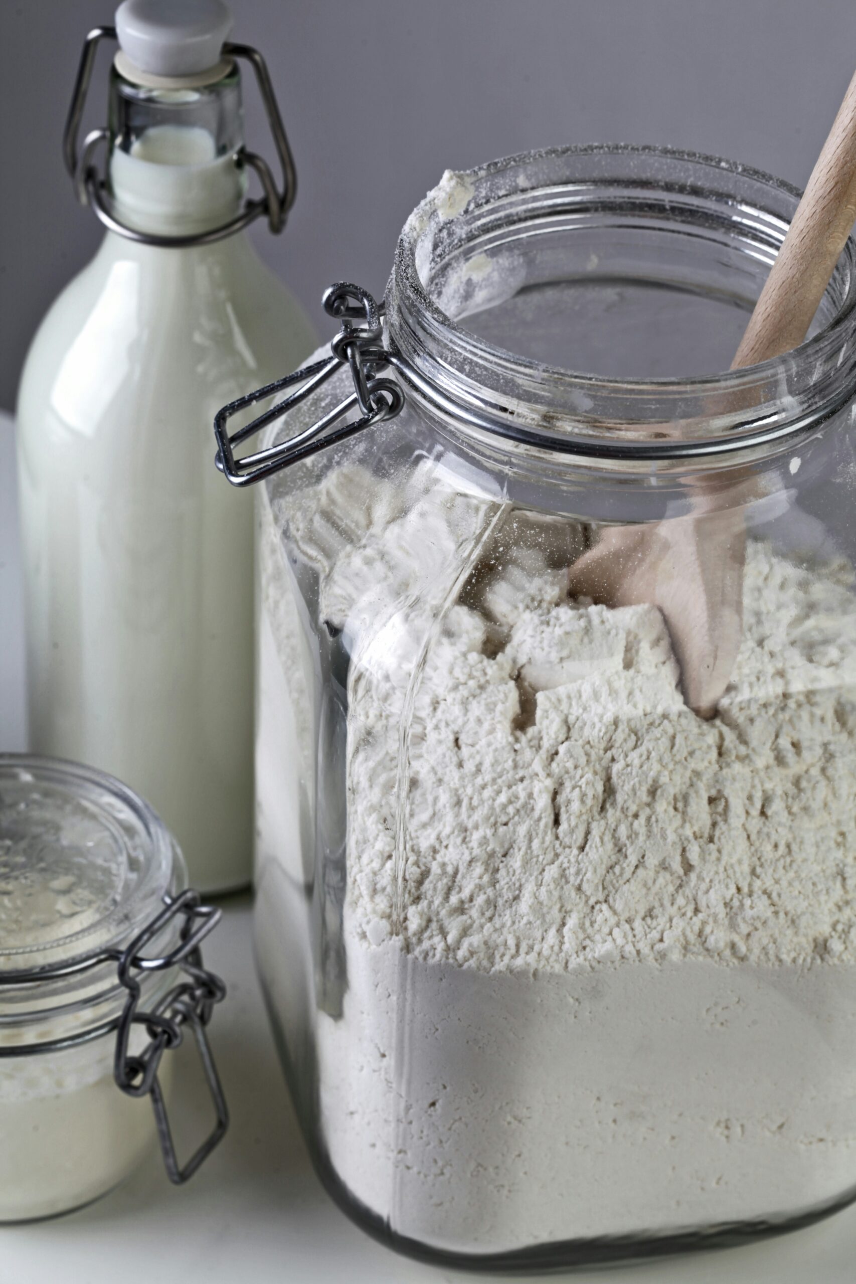How to Make Self-Rising Flour At Home