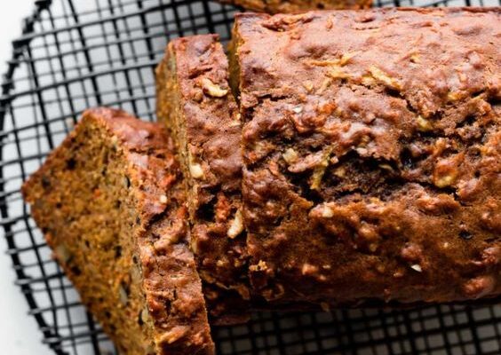 Ridiculously Easy Harvest Spice Bread