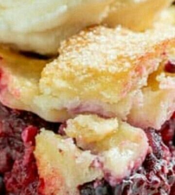 Fresh Triple Berry Crumble Pie