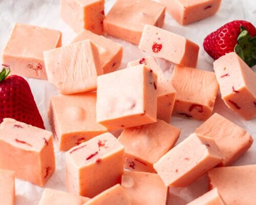  Easy Valentine’s Strawberry Fudge