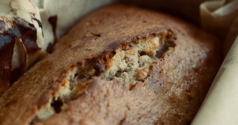 Vanilla Oatmeal Applesauce Quick Bread